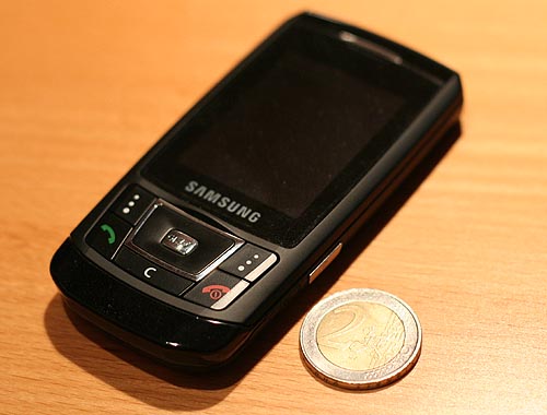 Samsung SGH-D900