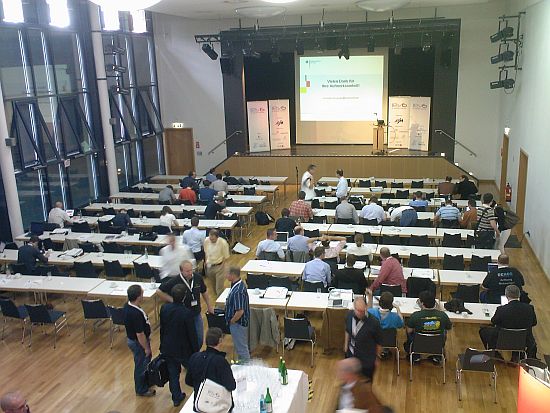 ipv6-2009-saal.jpg