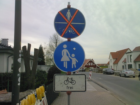 Straßenschild